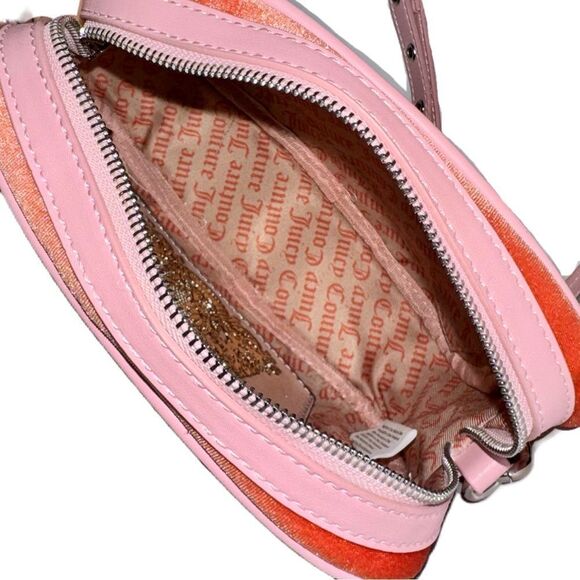 **SOLD** Juicy Couture Hollyhock Peach Velour Crossbody Camera Bag Pink PU - Picture 9 of 14